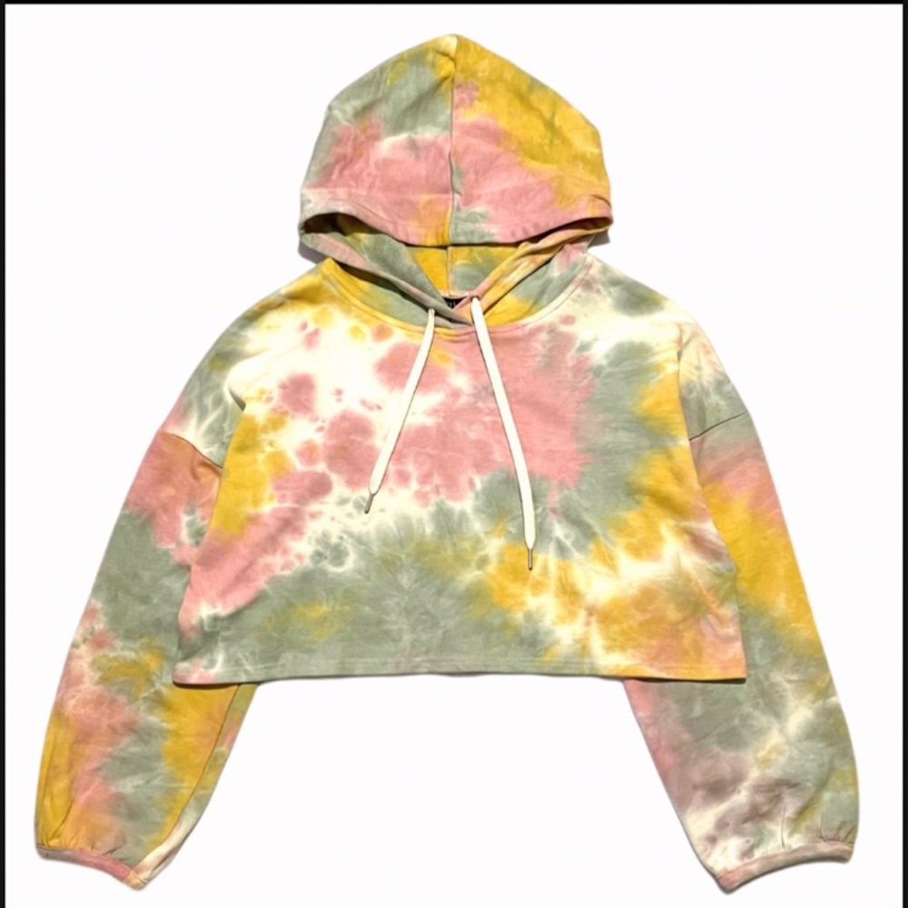 “NEW” 
Womens Tie-Dye Cropped Hoodie